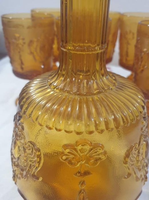 Conjunto antigo em vidro soprado