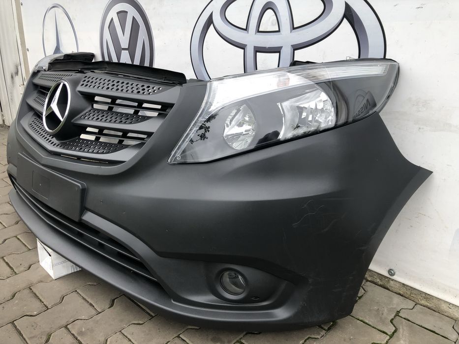 Бампер усилитель  (фара) вито віто Mercedes Vito w447 Metris EVito