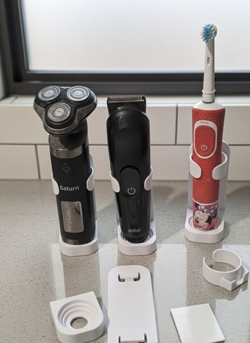 Держатель для электро бритвы и зубной щётки