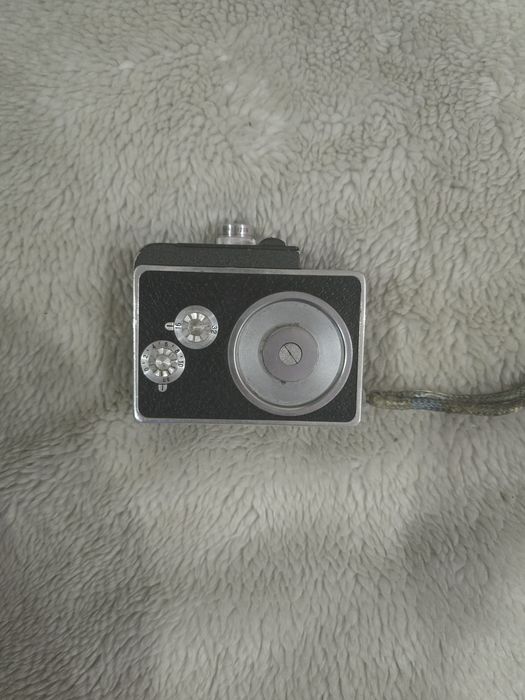 Кинокамера Кама-8