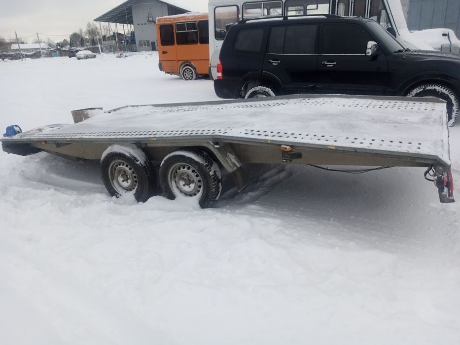 Продам прицеп лафет Niewiadow.