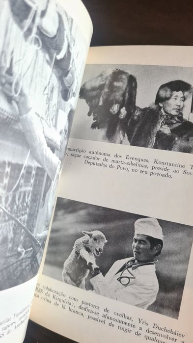 Livro "A URSS: Uma Família de Povos", 1981