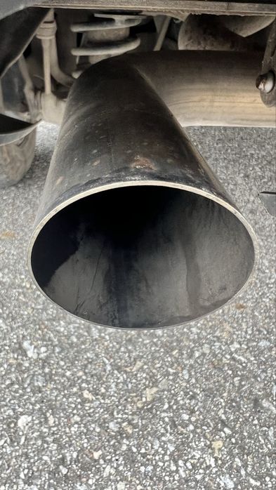 Автомобіль Volvo V60