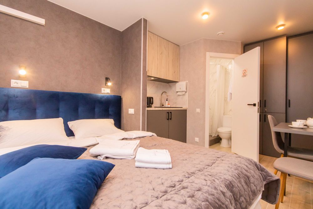 #16G2 Квартира подобово. бул. Перова 16Г. парк "Аврора"