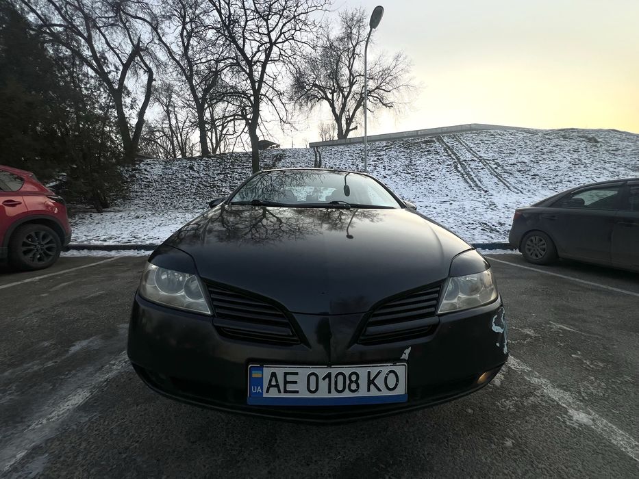 Nissan Primera P12