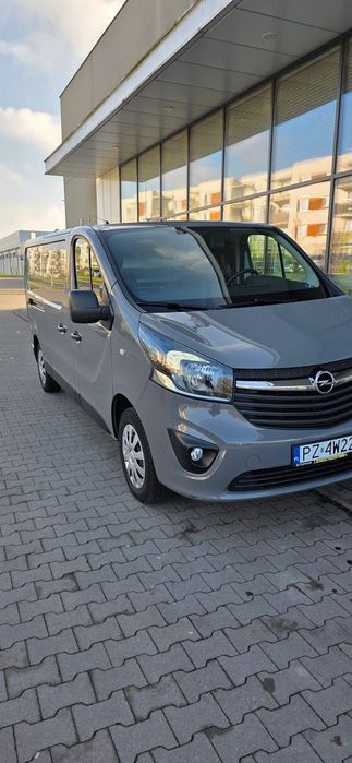 Opel Vivaro B  długi L2H1 krajowy