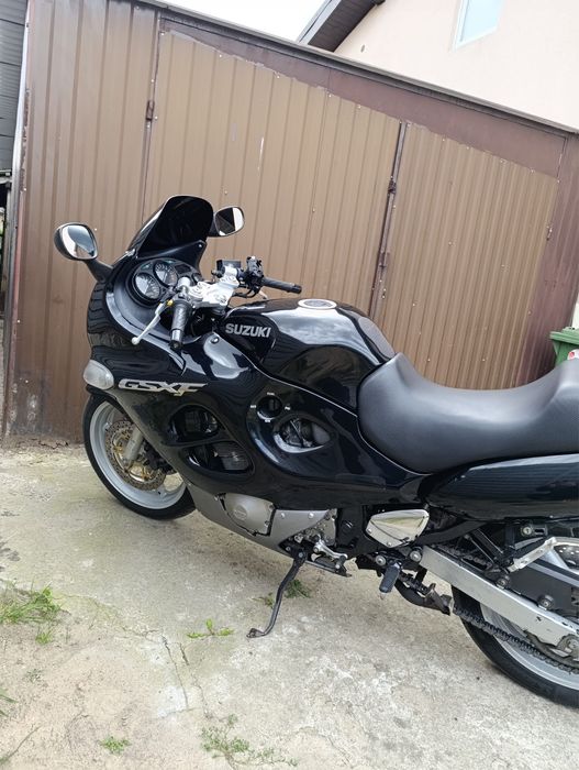 Motocykl Suzuki GSXF