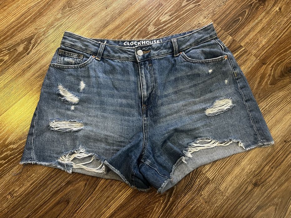 krótkie spodenki C&A rozm.44