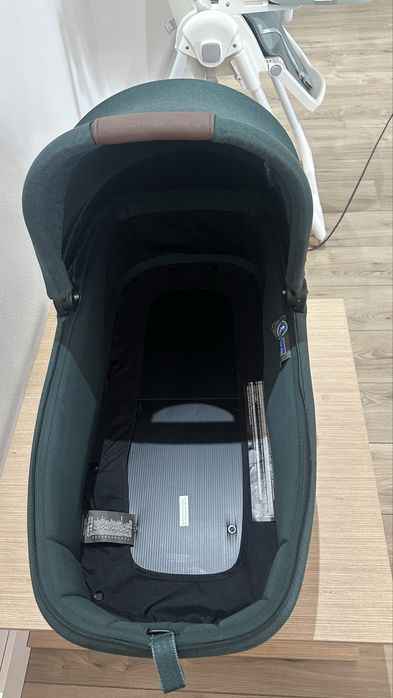 Ovo Peble 360 + Isofix + Alcofa Maxi Cosi