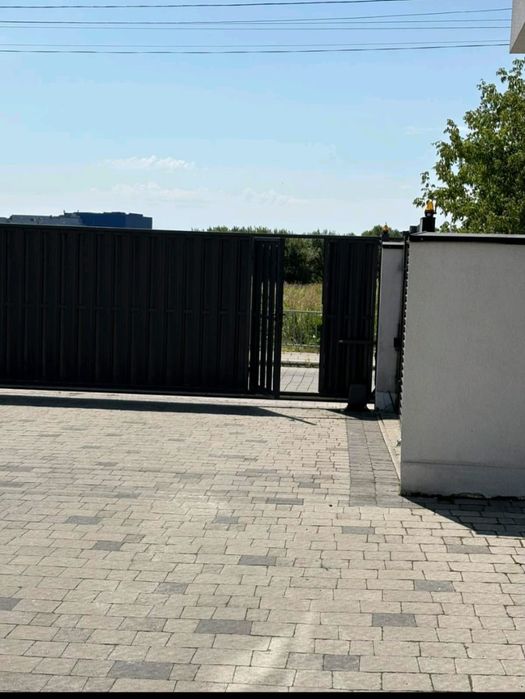 Котетдж Преміум Львів