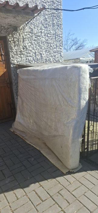 Materac 140x200  używany