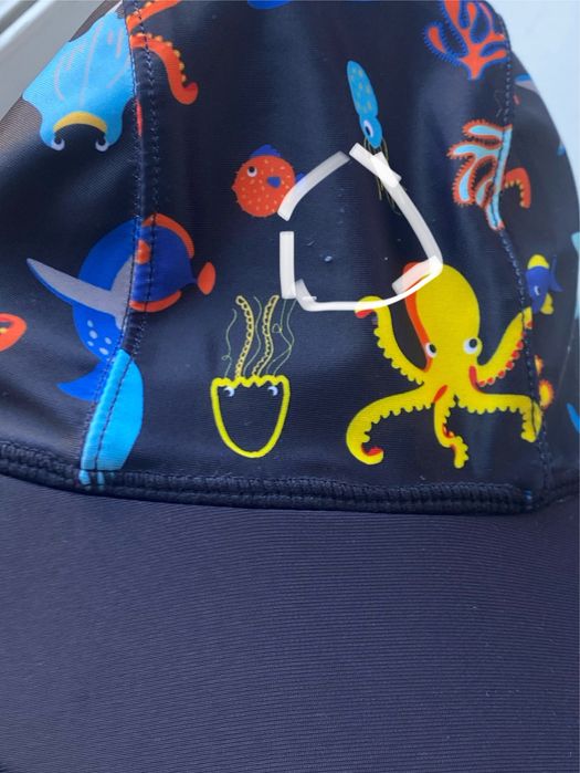 Czapeczka nad wode z wysokim filtrem upf 40+