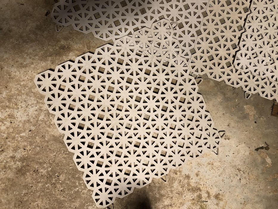 Pavimento exterior cinza claro