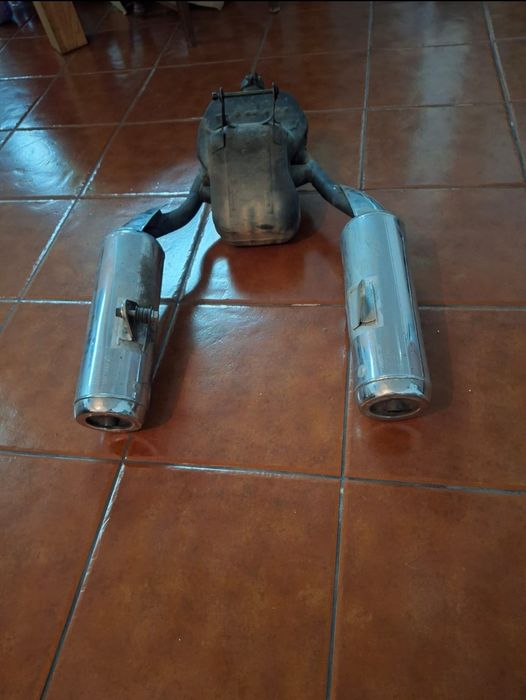 Escape original Yamaha TDM