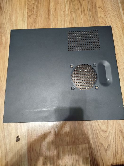 Два Корпуса PARCOM та якісний без іменний корпус.