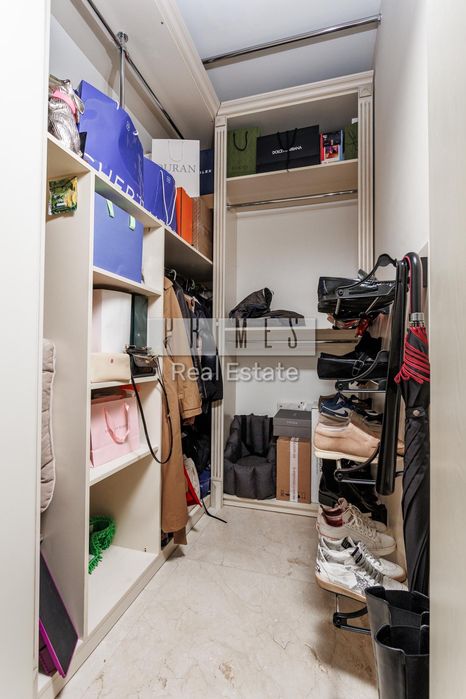 Продаж Квартири Новопечерські Липки Верхогляда9 вигідна ціна 3000 за м