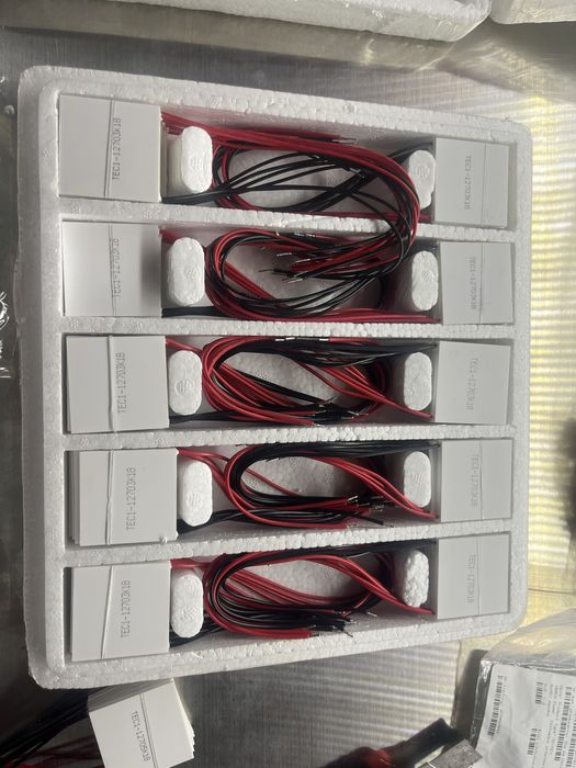 MODUŁ PELTIERA OGNIWO TEC1 12703; TEC1 12704; TEC1 12705; 40X40X 12V