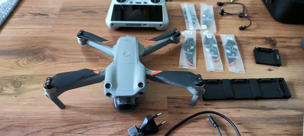 Dji Air 2s fly more combo