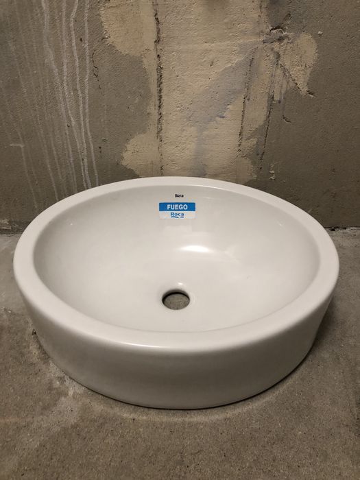 Nowa umywalka Roca Fuego