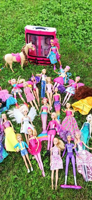 Lalki barbie plus kon i szafa barbie