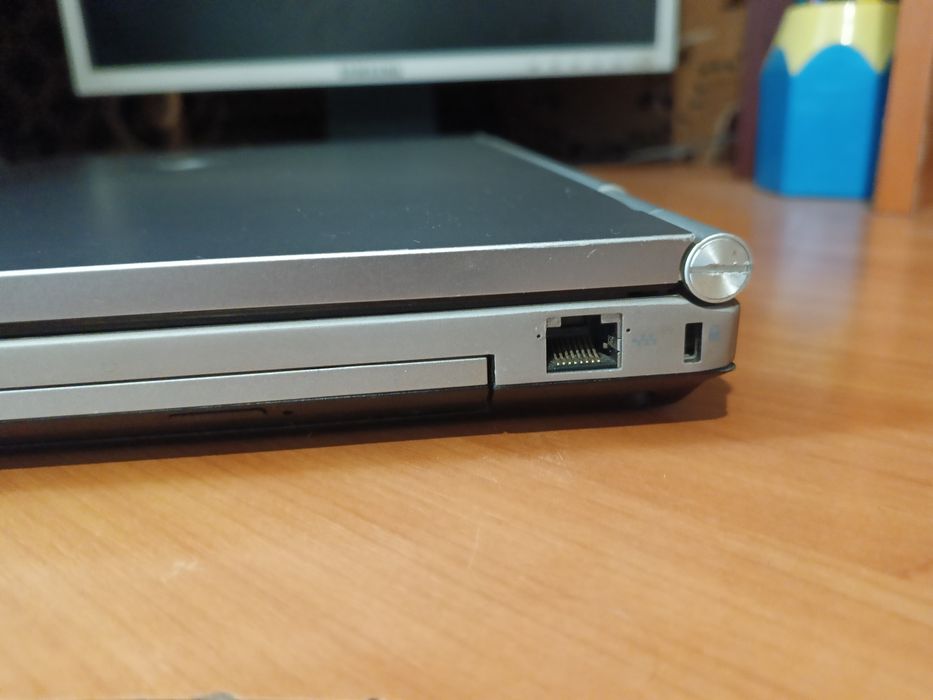 Ноутбук HP (читайте описаніє)