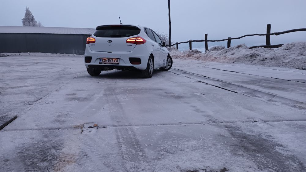 Kia Cee'd 2017 1.6 lift Kolorowy licznik kamera Platinium