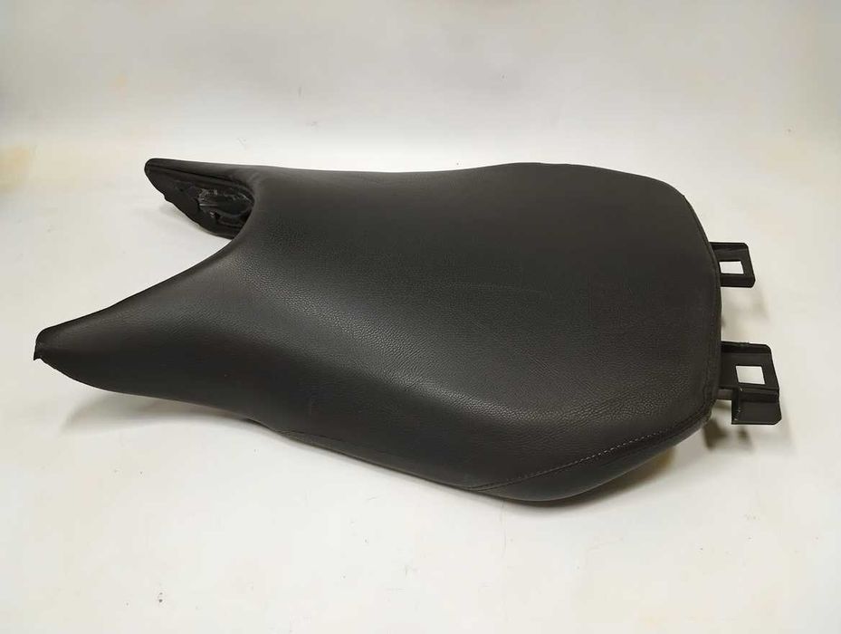 Banco original BMW para R1200RS / R1250RS / R1200R / R1250R