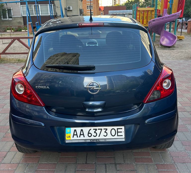 Opel Corsa  2012