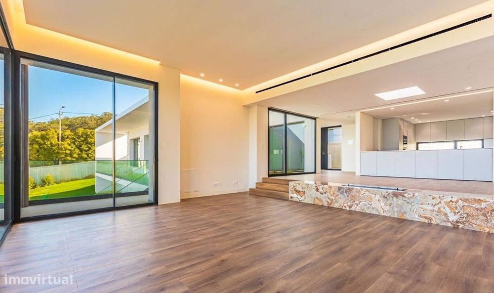 Moradia T4 com piscina, Sintra