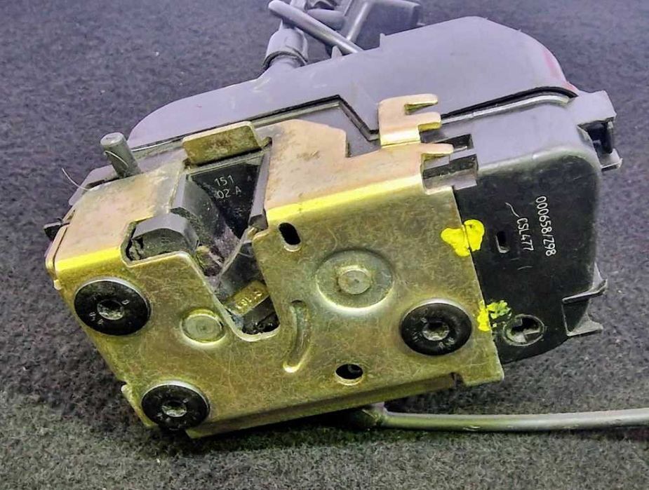 Fechadura / Fecho Porta Trás Direito RENAULT LAGUNA I (B56_, 556_) ano 2000