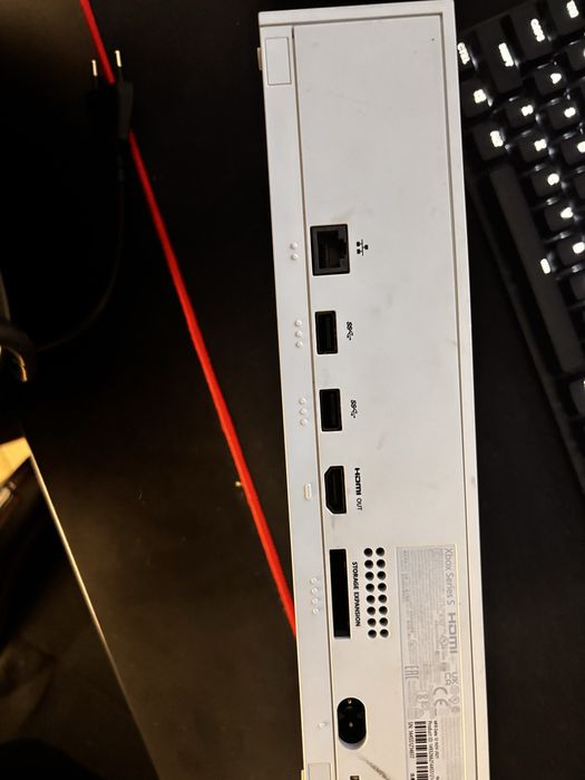 Xbox serie s (plus pad i gry z doplatą)