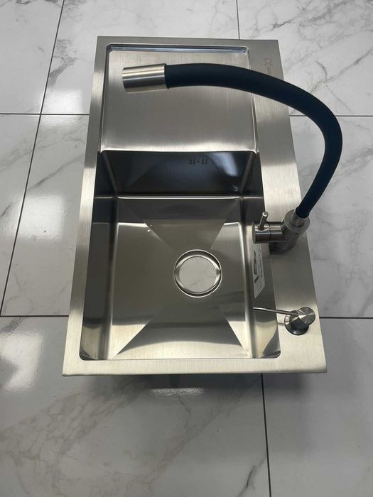 Мойка Luminex 7844 серая правая и смеситель Aria 04R-BFS гибкий, Lidz.