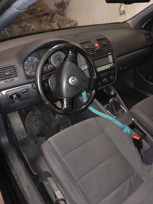 Volkswagen golf v 1.9 TDI 105 cv