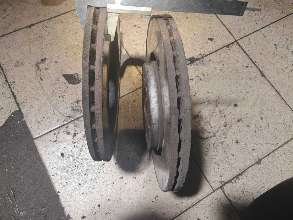 Передні тормозні диски Skoda Octavia a4, 280мм