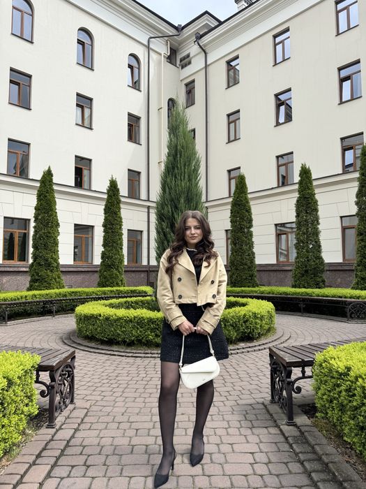 Тренч укорочений Zara