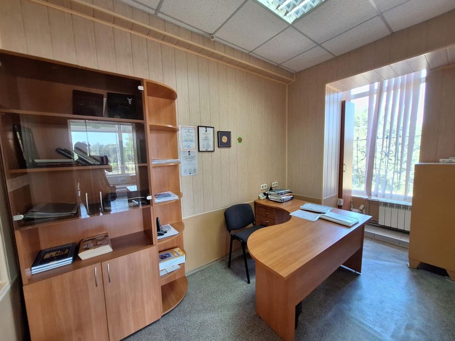 Масштабний простір 600+ м² на Бабурці: рішення для вашого проєкту