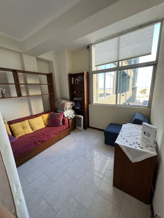 Alugo apartamento T2 ate maio 2027