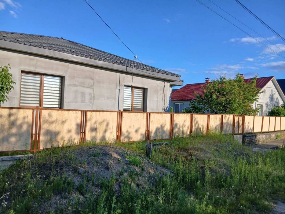 Продаж будинку! Ратівці!