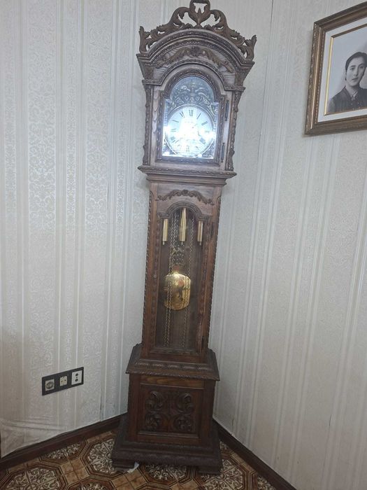 Vendo relógio de pé em excelente estado
