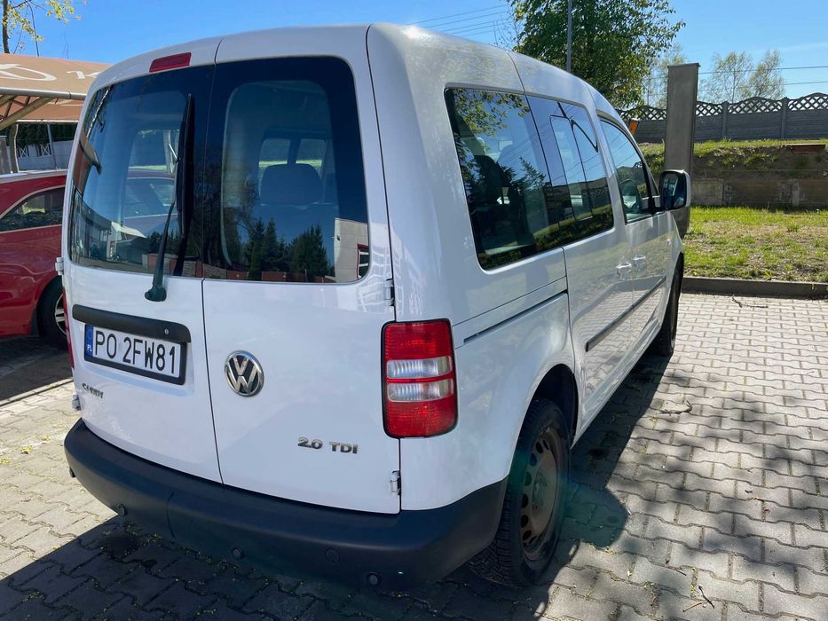 Samochód VW Caddy 2,0 TDI rocznik 2012 r.