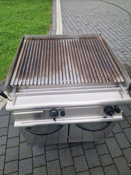 Grill gazowy przemysłowy lub dla dużej rodziny