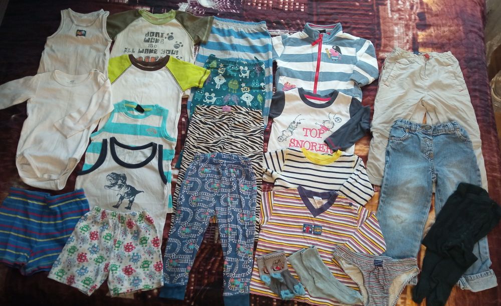 7 великих пакетів одягу для хлопчика, 0-4 роки, для дому, дачі