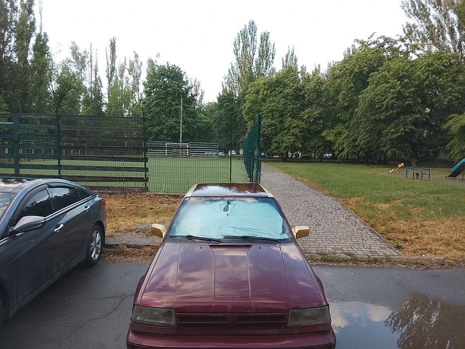 nissan bluebird 1990