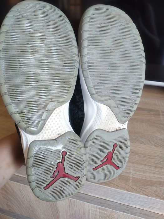 Buty Jordan B.Fly Wolf 41