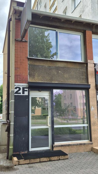 Wynajmę lokal usługowy w centrum miasta