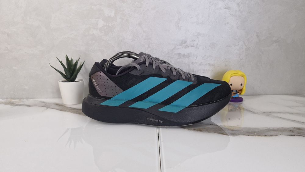 Бігові кросівки Adidas Evo Sl.Розмір 42