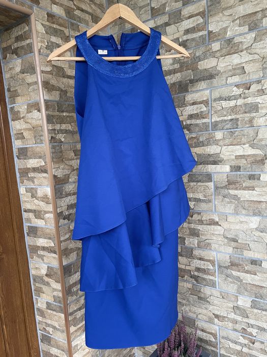 Sukienka w bardzo dobrym stanie