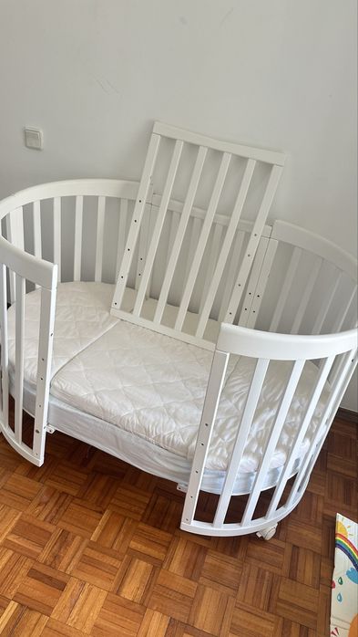 Berço Redondo Oval Branco (ComfortBaby SmartGrow 7in1)