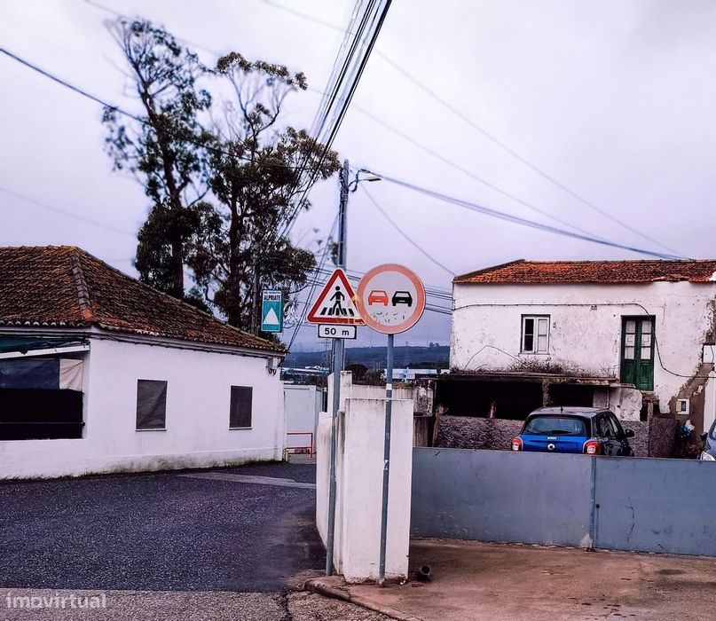 Excelente Moradia Para Remodelação  Em Vialonga