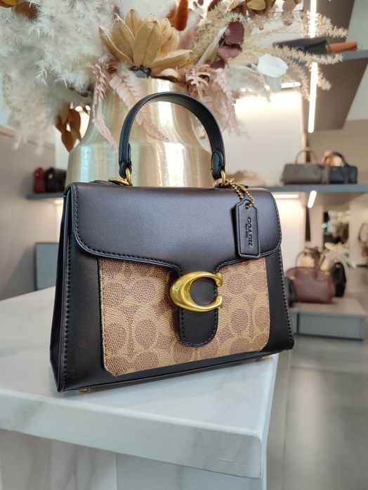 Сумка Coach Tabby Top Handle 20 in Signature Canvas Tan Black